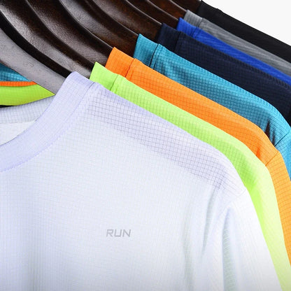 Running Moisture Wicking round Neck T-Shirt Training Exercise Gym Sport Shirt Tops Lightweight Men'S Quick Dry Short Sleeve Gym