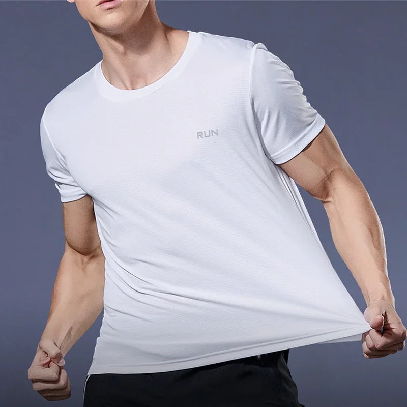 Running Moisture Wicking round Neck T-Shirt Training Exercise Gym Sport Shirt Tops Lightweight Men'S Quick Dry Short Sleeve Gym