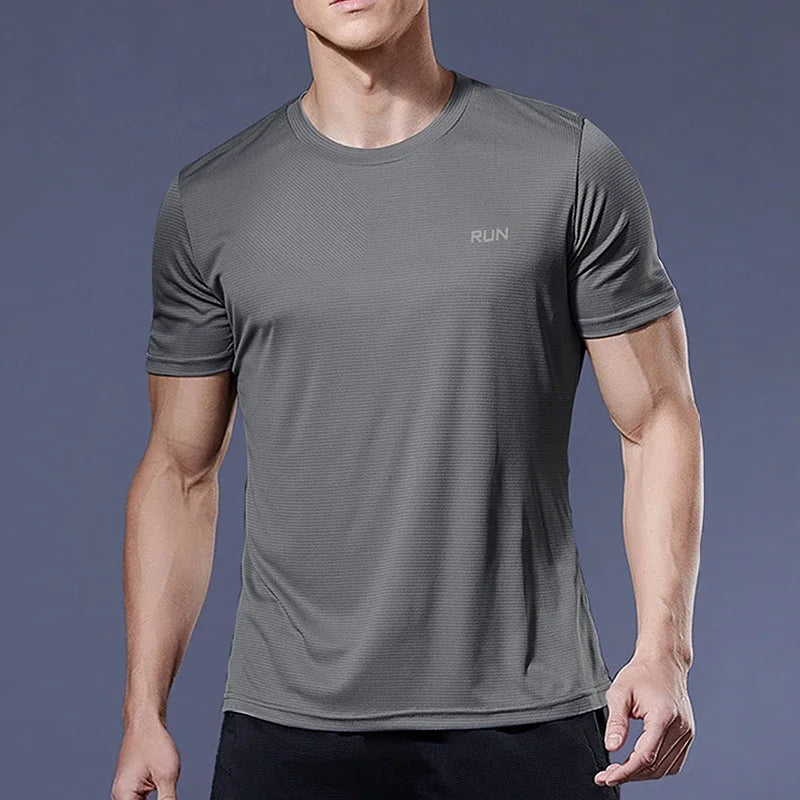 Running Moisture Wicking round Neck T-Shirt Training Exercise Gym Sport Shirt Tops Lightweight Men'S Quick Dry Short Sleeve Gym